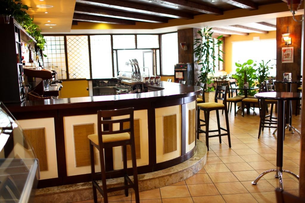 Hotel Rocio Villafranca de Cordoba Luaran gambar