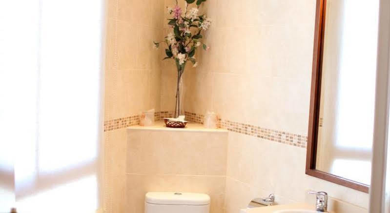 Hotel Rocio Villafranca de Cordoba Luaran gambar